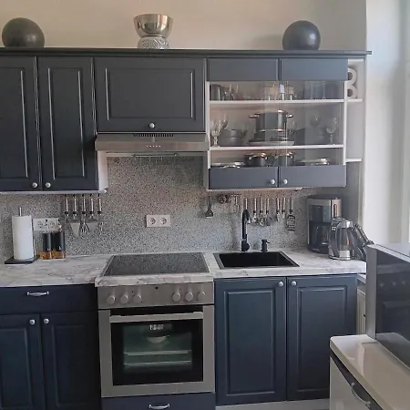 Comic Fantasy & Cosplay - Leipzig-halle - Messe 4 Betten 4 Parkplaetze Klavier & Kaminzimmer Delitzsch