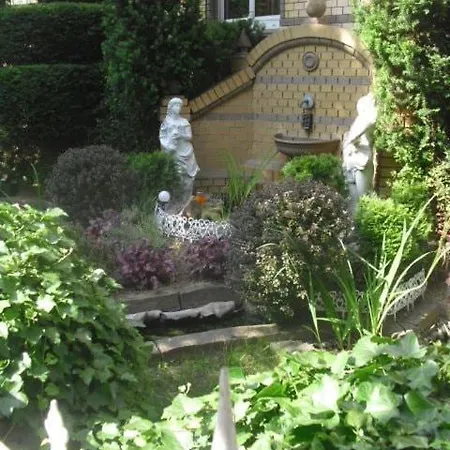 Appartement Comic Fantasy & Cosplay - Leipzig-halle - Messe 4 Betten 4 Parkplaetze Klavier & Kaminzimmer